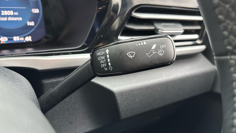 Ford Transit Connect 250 L2 Petrol 1.5 EcoBoost PHEV 150 Limited Van Auto